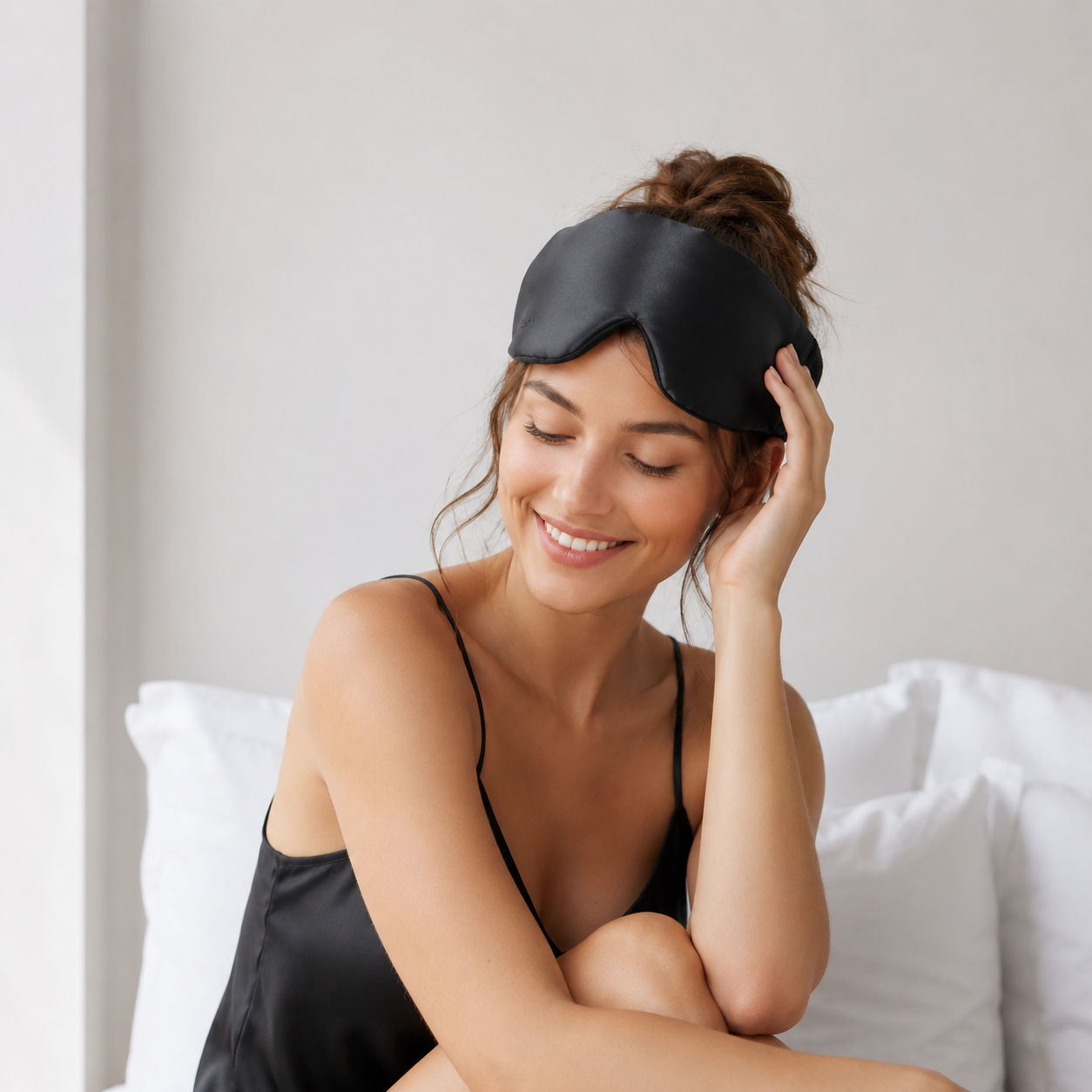 Serene Sleep Mask Black